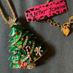 BJ green Christmas tree with ornaments/candy canes. Length 12” from back neck.